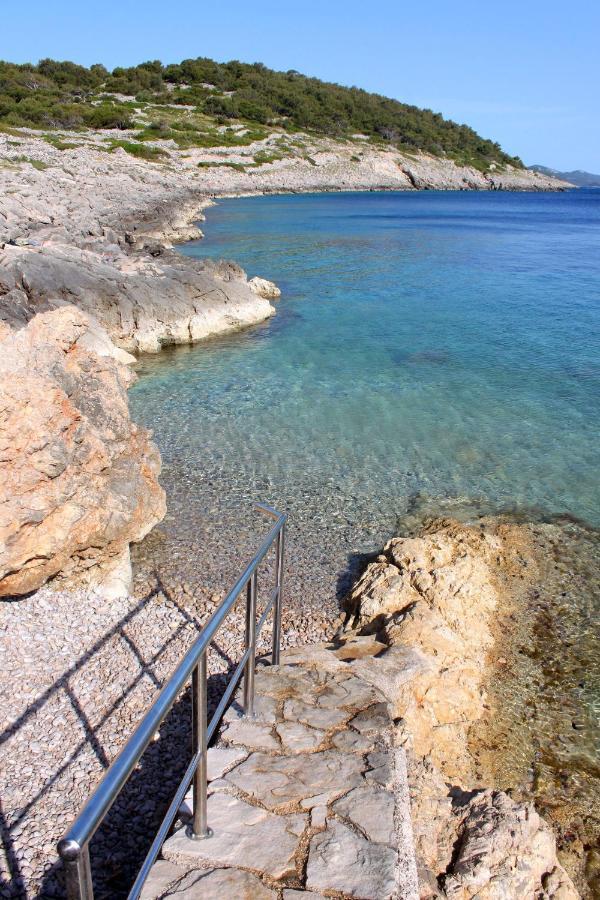 Apartments With A Parking Space Mali Lošinj Eksteriør bilde
